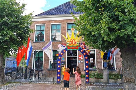  Speelgoedmuseum: Een Reis Doorheen de Tijd en Fantasie!